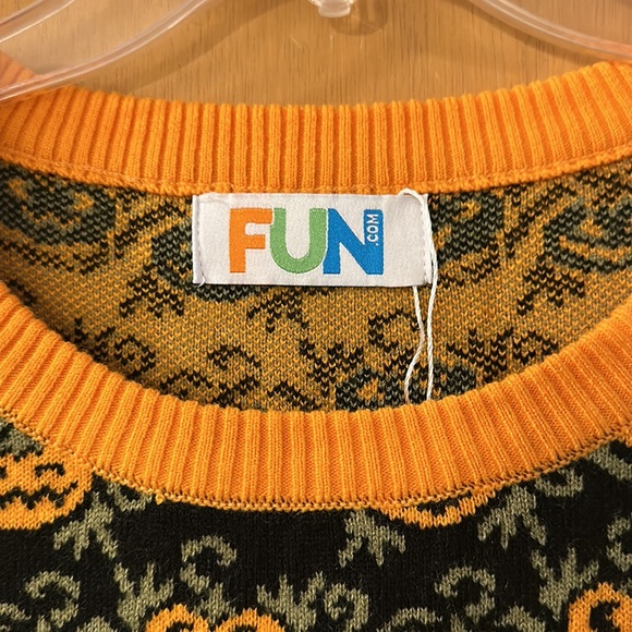 Fun.com Halloween Pumpkin Jack-O-Lantern Ugly Sweater Black Orange Size XL - Picture 3 of 11